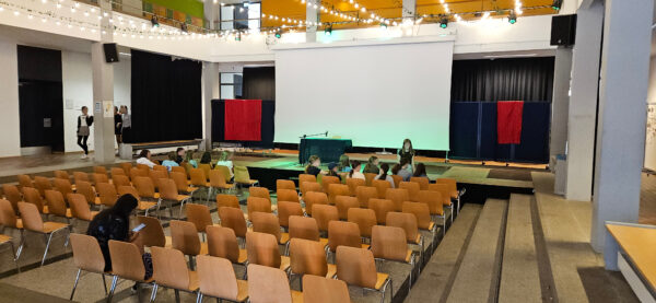 Lesung von Parts Per Million in der 10. Klasse